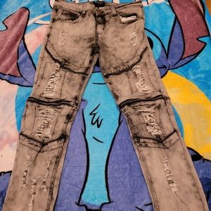 Ripped jeans
